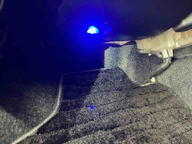 タフトG クロムベンチャー エコアイドル非装着車スカイフィールトップ 前後コーナーセンサ アダプティブクルーズコントロール 前席シートヒーター ホールド機能付き電動パーキングブレーキ フロアーイルミネーション(ブルーLED) ショッピングフック(千葉県)の中古車