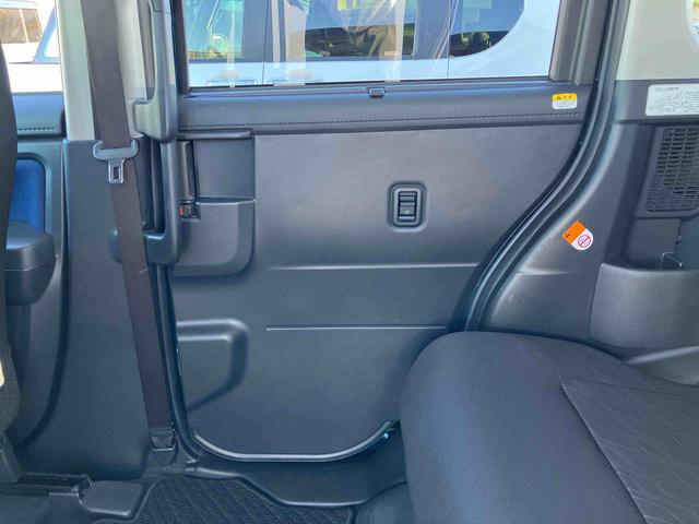 タンクカスタムＧ−Ｔナビ／ＢＴ／ＴＶ／ＤＩＳＣ／Ｂカメラ　後席モニター　前ドラレコ　ＥＴＣ　両側パワスラ　ＬＥＤヘッド＆フォグランプ　１５インチアルミ　プッシュボタンスタート　クルーズコントロール　衝突被害軽減ブレーキ（千葉県）の中古車