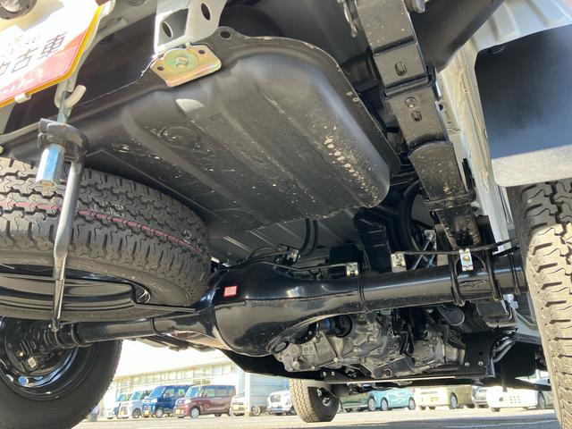 ハイゼットトラックエクストラ　４ＷＤ電子制御式４ＷＤ　副変速機　ＬＥＤフォグランプ　ＬＥＤ荷台灯　テールゲートチェーン　リヤ４枚リーフスプリング　スーパーデフロック　スマートキー　電格ドアミラー　コーナーセンサー　衝突被害軽減ブレーキ（千葉県）の中古車