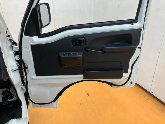 ハイゼットトラックエクストラ　４ＷＤ電子制御式４ＷＤ　副変速機　ＬＥＤフォグランプ　ＬＥＤ荷台灯　テールゲートチェーン　リヤ４枚リーフスプリング　スーパーデフロック　スマートキー　電格ドアミラー　コーナーセンサー　衝突被害軽減ブレーキ（千葉県）の中古車