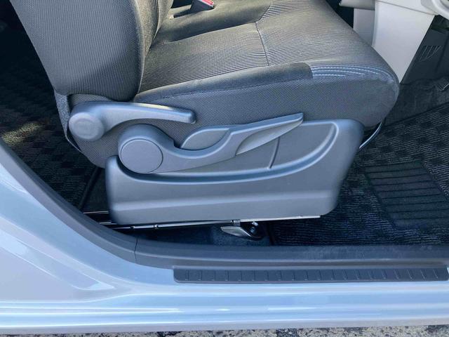 ムーヴＸリミテッドII　ＳＡIIIナビ／ＴＶ／ＤＶＤ／ＢＴ／ＵＳＢ　バックカメラ　前後ドラレコ　ＥＴＣ　運転席シートヒーター　ＬＥＤヘッドライト　オートライト　オートハイビーム　スマアシ　トップシェイドガラス　アルミホイール　キーレス（千葉県）の中古車