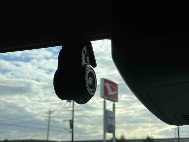 タントカスタムＸセレクションナビ／ＴＶ／ＤＶＤ／ＢＴ／ＵＳＢ　全周囲カメラ　前後ドラレコ　ＬＥＤヘッドライト　オートライト　オートハイビーム　スマアシ　コーナーセンサー　シートヒーター　両側Ｐスライド　アルミ　キーフリーシステム（千葉県）の中古車