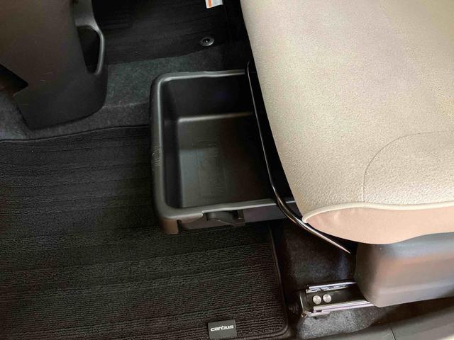 ムーヴキャンバスXメイクアップリミテッド SAIIIパノラマカメラ連動フルセグナビ USB接続 ブルートゥース対応 フロント.リヤドライブレコーダー連動 置きラクボックス オートライト オートハイビーム 社外LEDヘッドライト シートアンダートレイ(千葉県)の中古車