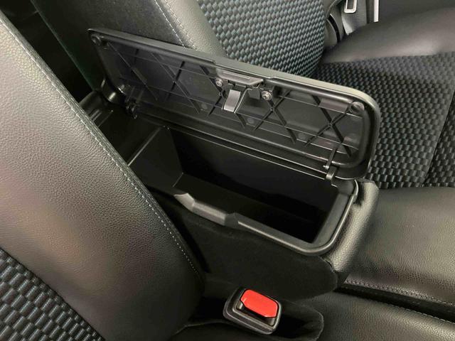 タントカスタムＲＳ衝突回避支援システム　横滑り防止装置　前席シートヒーター　ホールド機能付き電動パーキングブレーキ　前後コーナーセンサー　オートライト　オートハイビーム　チルトステアリング　運転席シートリフター（千葉県）の中古車