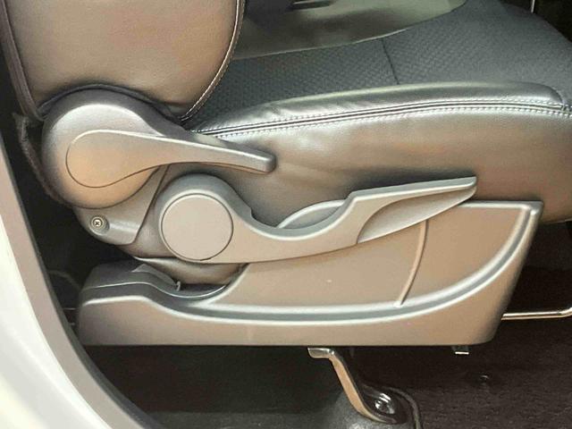 タントカスタムＲＳ衝突回避支援システム　横滑り防止装置　前席シートヒーター　ホールド機能付き電動パーキングブレーキ　前後コーナーセンサー　オートライト　オートハイビーム　チルトステアリング　運転席シートリフター（千葉県）の中古車