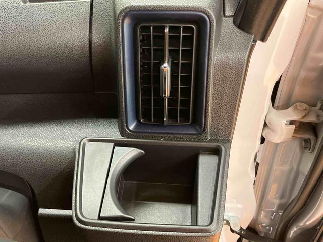 タントカスタムＲＳ衝突回避支援システム　横滑り防止装置　前席シートヒーター　ホールド機能付き電動パーキングブレーキ　前後コーナーセンサー　オートライト　オートハイビーム　チルトステアリング　運転席シートリフター（千葉県）の中古車