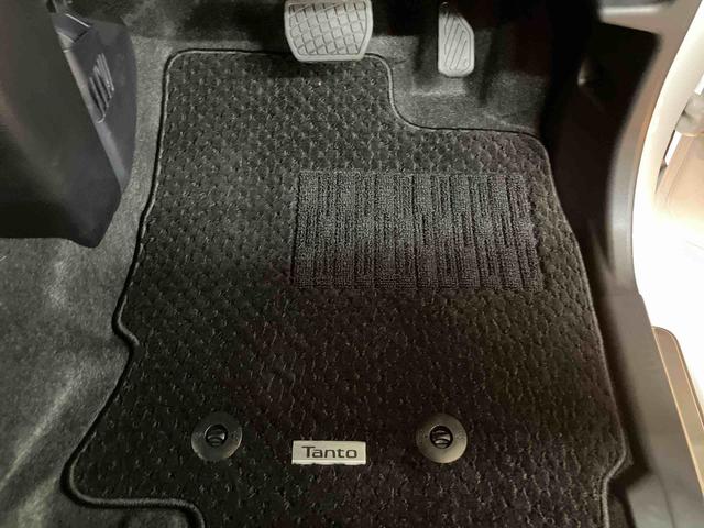 タントカスタムＲＳ衝突回避支援システム　横滑り防止装置　前席シートヒーター　ホールド機能付き電動パーキングブレーキ　前後コーナーセンサー　オートライト　オートハイビーム　チルトステアリング　運転席シートリフター（千葉県）の中古車