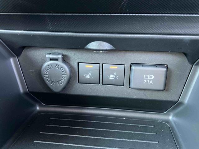 ロッキープレミアムG HEVアップグレードパック(バックカメラ/ステアスイッチ) LEDヘッド&フォグランプ バックフォグランプ 17インチアルミホイール シートヒーター 自動追従クルコン コーナーセンサー 衝突被害軽減ブレーキ(千葉県)の中古車