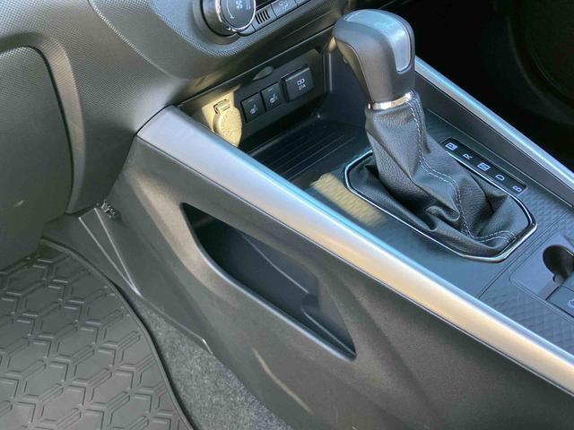 ロッキープレミアムG HEVアップグレードパック(バックカメラ/ステアスイッチ) LEDヘッド&フォグランプ バックフォグランプ 17インチアルミホイール シートヒーター 自動追従クルコン コーナーセンサー 衝突被害軽減ブレーキ(千葉県)の中古車