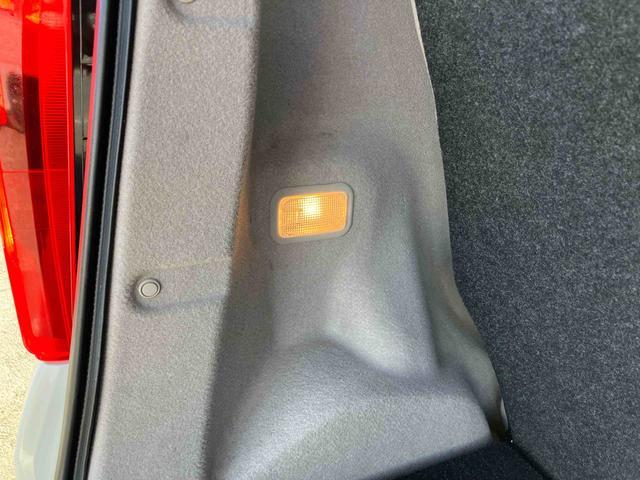 ムーヴＬ　ＳＡナビ／ＴＶ／ＢＴ／ＵＳＢ／ＤＶＤ　バックカメラ　衝突被害軽減ブレーキ　アイドリングストップ　ステアリングリモコン　キーレスエントリー　盗難防止アラーム　足踏み式パーキングブレーキ　プライバシーガラス（千葉県）の中古車