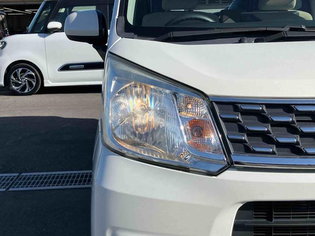 ムーヴＬ　ＳＡナビ／ＴＶ／ＢＴ／ＵＳＢ／ＤＶＤ　バックカメラ　衝突被害軽減ブレーキ　アイドリングストップ　ステアリングリモコン　キーレスエントリー　盗難防止アラーム　足踏み式パーキングブレーキ　プライバシーガラス（千葉県）の中古車