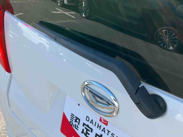 ムーヴＬ　ＳＡナビ／ＴＶ／ＢＴ／ＵＳＢ／ＤＶＤ　バックカメラ　衝突被害軽減ブレーキ　アイドリングストップ　ステアリングリモコン　キーレスエントリー　盗難防止アラーム　足踏み式パーキングブレーキ　プライバシーガラス（千葉県）の中古車