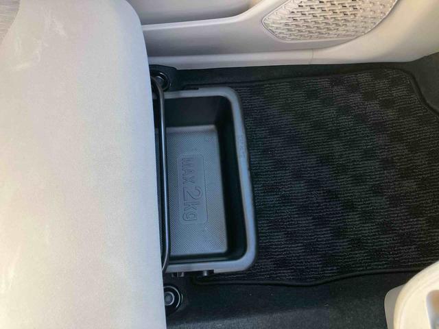 ムーヴＬ　ＳＡナビ／ＴＶ／ＢＴ／ＵＳＢ／ＤＶＤ　バックカメラ　衝突被害軽減ブレーキ　アイドリングストップ　ステアリングリモコン　キーレスエントリー　盗難防止アラーム　足踏み式パーキングブレーキ　プライバシーガラス（千葉県）の中古車