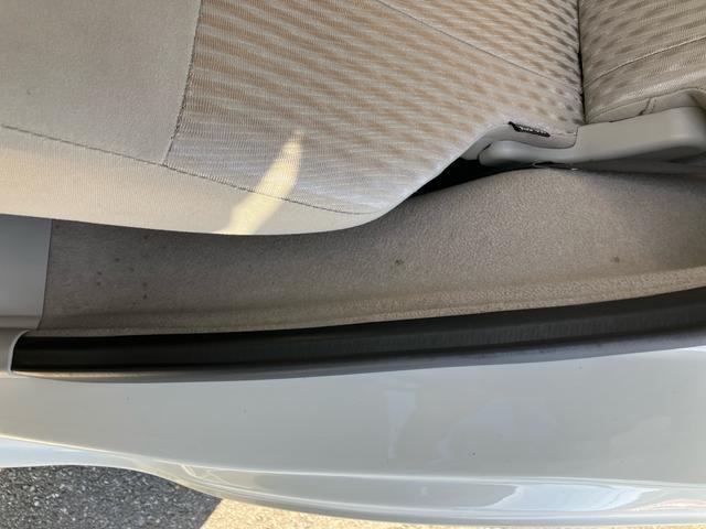 ムーヴＬ　ＳＡナビ／ＴＶ／ＢＴ／ＵＳＢ／ＤＶＤ　バックカメラ　衝突被害軽減ブレーキ　アイドリングストップ　ステアリングリモコン　キーレスエントリー　盗難防止アラーム　足踏み式パーキングブレーキ　プライバシーガラス（千葉県）の中古車