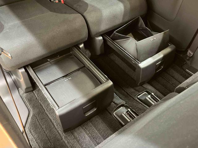 ムーヴキャンバスXブラックインテリアリミテッド SAIIIナビ/BT/TV/DISC/全周囲カメラ/ステアリングスイッチ 前後ドラレコ ETC 14インチアルミ 両側パワスラ LEDフォグランプ クリアテールランプ メッキモール スマートキー 置きラクBOX(千葉県)の中古車