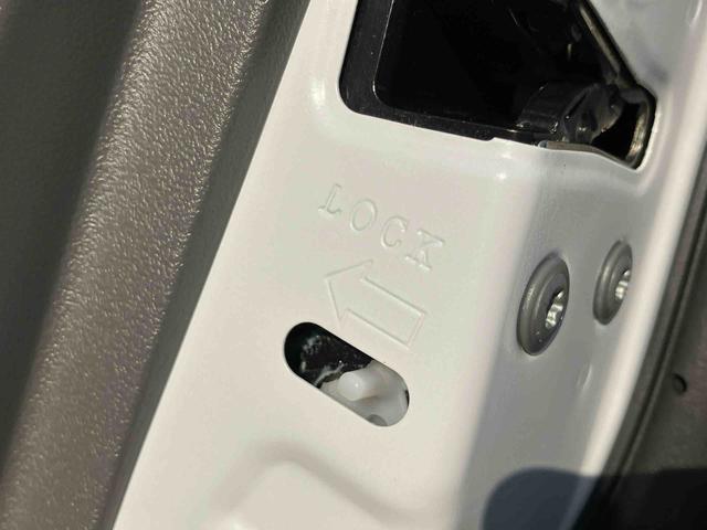 タフトＧターボＣＤ／ＤＶＤ／ＢＴ／ＵＳＢ／Ｂカメラ　ガラスルーフ　ルーフレール　ＬＥＤヘッドランプ　オートライト　オートハイビーム　コーナーセンサー　シートヒーター　電動駐車ブレーキ　革巻ステアリング　アルミ（千葉県）の中古車