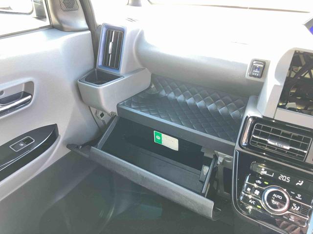 タントカスタムＸセレクションＥＴＣ　ドラレコ　バックカメラ　両側電動スライドドア　１４インチアルミ　ＬＥＤヘッド＆フォグ　シートヒーター　シートバックテーブル　運転席ロングスライド　コーナーセンサー　衝突被害軽減ブレーキ（千葉県）の中古車