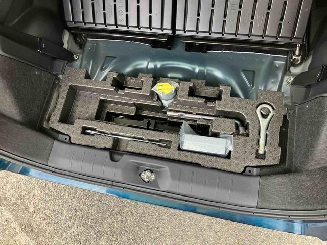 タントＸ９型ナビ／ＢＴ／ＴＶ／ＤＩＳＣ／全周囲カメラ／ステアリングスイッチ　前後ドラレコ　左側パワスラ　ＬＥＤヘッドライト　シートヒーター　シートバックテーブル　運転席ロングスライド　衝突被害軽減ブレーキ（千葉県）の中古車