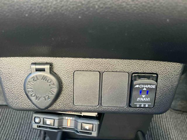 ミライースL SAIIIナビ/TV/DVD/BT/USB ETC デジタルメーター スマアシ コーナーセンサー オートライト オートハイビーム キーレスエントリー 盗難防止アラーム ハロゲンヘッドランプ アイドリングストップ(千葉県)の中古車