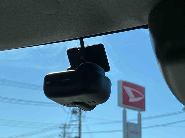 タントＸ　ＶＳ　ＳＡIII８型ナビ／ＴＶ／ＤＶＤ／ＢＴ／ＵＳＢ　全周囲カメラ　ＥＴＣ　ドラレコ　運転席シートヒーター　アルミホイール　ＬＥＤヘッドライト　オートライト　オートハイビーム　スマアシ　両電スラ　キーフリー　ステリモ（千葉県）の中古車