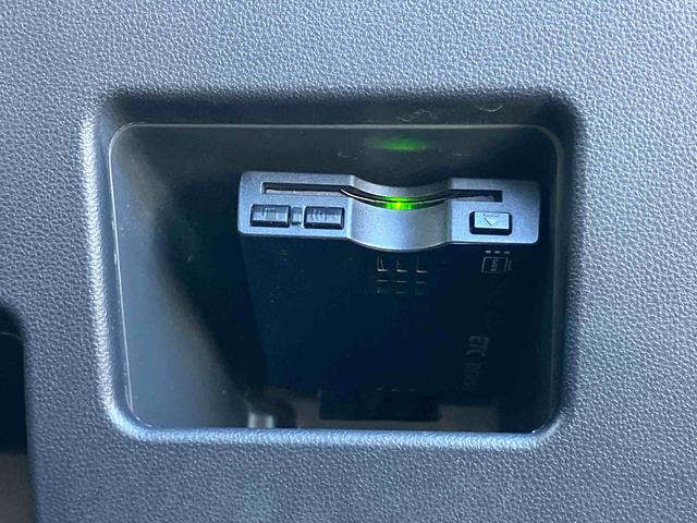 タントＸ　ＶＳ　ＳＡIII８型ナビ／ＴＶ／ＤＶＤ／ＢＴ／ＵＳＢ　全周囲カメラ　ＥＴＣ　ドラレコ　運転席シートヒーター　アルミホイール　ＬＥＤヘッドライト　オートライト　オートハイビーム　スマアシ　両電スラ　キーフリー　ステリモ（千葉県）の中古車