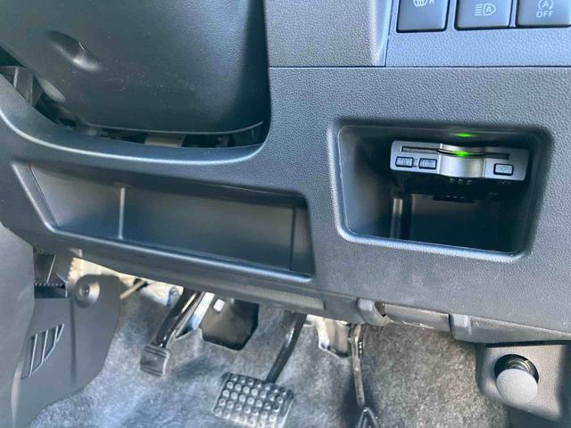 タントＸ　ＶＳ　ＳＡIII８型ナビ／ＴＶ／ＤＶＤ／ＢＴ／ＵＳＢ　全周囲カメラ　ＥＴＣ　ドラレコ　運転席シートヒーター　アルミホイール　ＬＥＤヘッドライト　オートライト　オートハイビーム　スマアシ　両電スラ　キーフリー　ステリモ（千葉県）の中古車