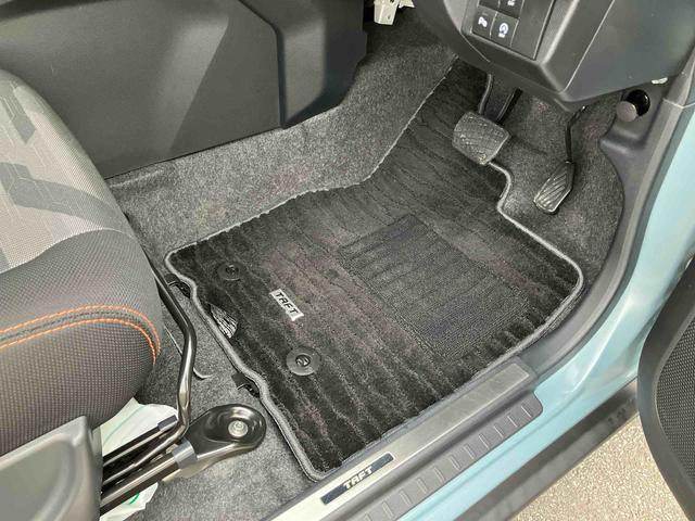 タフトＧナビ／地デジ／ＤＶＤ／ＢＴ／ＵＳＢ　Ｂカメラ　前後ドラレコ　ガラスルーフ　ルーフレール　ＬＥＤヘッドランプ　オートライト　ＡＤＢ　スマアシ　コーナーセンサー　シートヒーター　電動駐車ブレーキ　キーレス（千葉県）の中古車