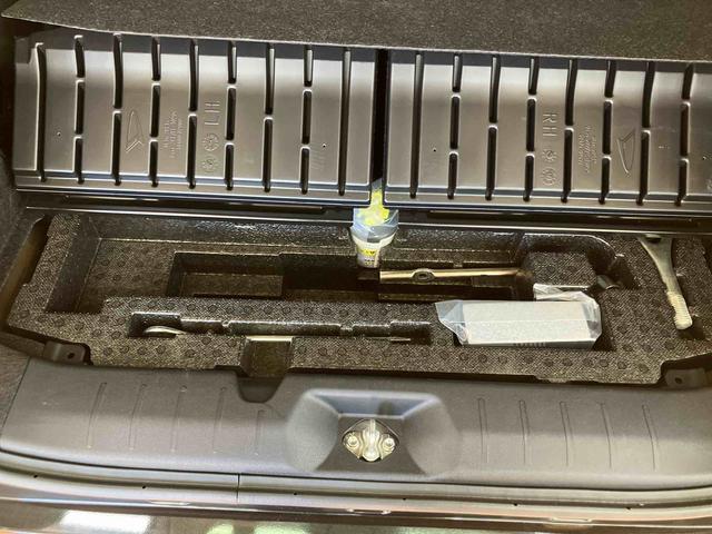 タントカスタムRSバックカメラ連動9インチフルセグナビ USB接続 ブルートゥース対応 TVナビキット フロント.リヤドライブレコーダー連動 ビルトインETC 運転席ロングスライドシート 前席シートヒーター(千葉県)の中古車