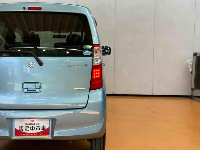 ワゴンRFXワンセグナビ ブルートゥース対応 アイドリングストップ 運転席シートヒーター 助手席シートアンダーボックス キーレスエントリー シートベルトアンカーアジャスター バニティーミラー付きサンバイザー(千葉県)の中古車