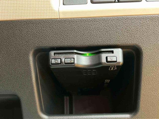 ムーヴキャンバスＧメイクアップリミテッド　ＳＡIIIパノラマカメラ連動８インチフルセグナビ　ＵＳＢ接続　ＨＤＭＩ接続　ブルートゥース対応　フロント．リヤドライブレコーダー連動　ＥＴＣ　置きラクボックス　助手席シートバックポケット＋ショッピングフック（千葉県）の中古車