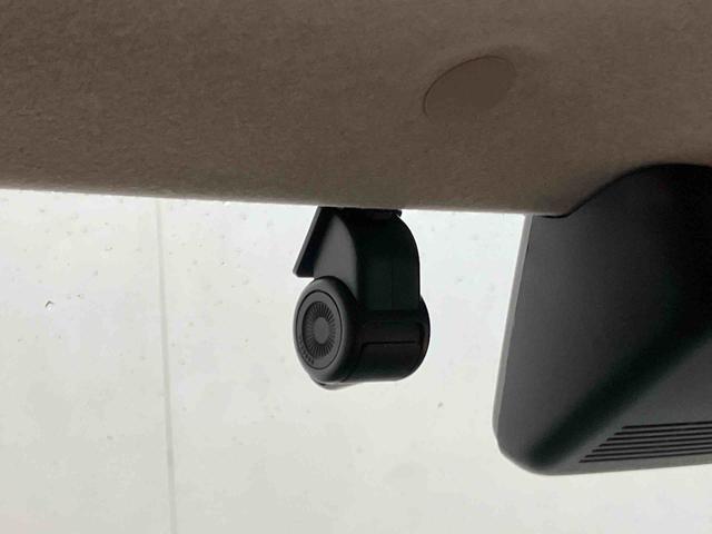 ムーヴキャンバスＧメイクアップリミテッド　ＳＡIIIパノラマカメラ連動８インチフルセグナビ　ＵＳＢ接続　ＨＤＭＩ接続　ブルートゥース対応　フロント．リヤドライブレコーダー連動　ＥＴＣ　置きラクボックス　助手席シートバックポケット＋ショッピングフック（千葉県）の中古車