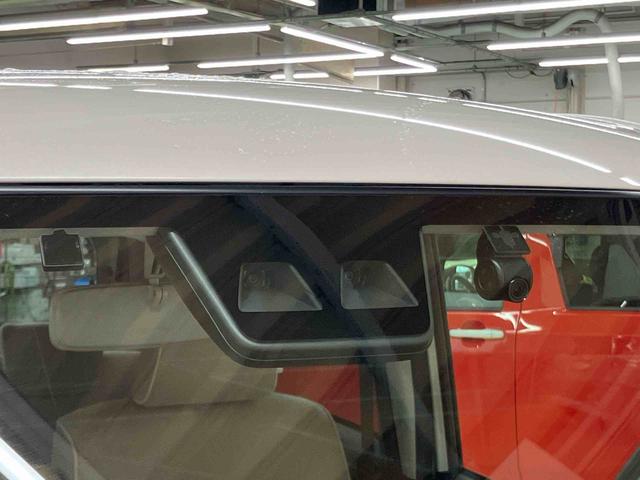 ムーヴキャンバスＧメイクアップリミテッド　ＳＡIIIパノラマカメラ連動８インチフルセグナビ　ＵＳＢ接続　ＨＤＭＩ接続　ブルートゥース対応　フロント．リヤドライブレコーダー連動　ＥＴＣ　置きラクボックス　助手席シートバックポケット＋ショッピングフック（千葉県）の中古車