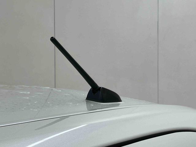 ムーヴキャンバスＧメイクアップリミテッド　ＳＡIIIパノラマカメラ連動８インチフルセグナビ　ＵＳＢ接続　ＨＤＭＩ接続　ブルートゥース対応　フロント．リヤドライブレコーダー連動　ＥＴＣ　置きラクボックス　助手席シートバックポケット＋ショッピングフック（千葉県）の中古車