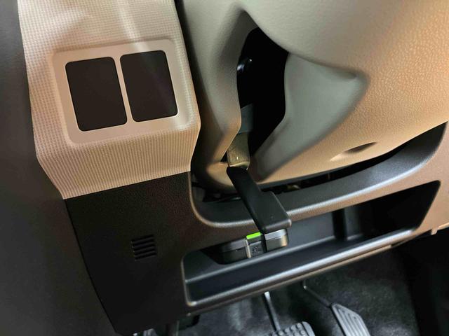 ムーヴキャンバスＧメイクアップリミテッド　ＳＡIIIパノラマカメラ連動８インチフルセグナビ　ＵＳＢ接続　ＨＤＭＩ接続　ブルートゥース対応　フロント．リヤドライブレコーダー連動　ＥＴＣ　置きラクボックス　助手席シートバックポケット＋ショッピングフック（千葉県）の中古車