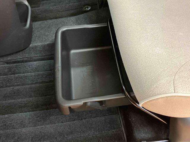 ムーヴキャンバスＧメイクアップリミテッド　ＳＡIIIパノラマカメラ連動８インチフルセグナビ　ＵＳＢ接続　ＨＤＭＩ接続　ブルートゥース対応　フロント．リヤドライブレコーダー連動　ＥＴＣ　置きラクボックス　助手席シートバックポケット＋ショッピングフック（千葉県）の中古車