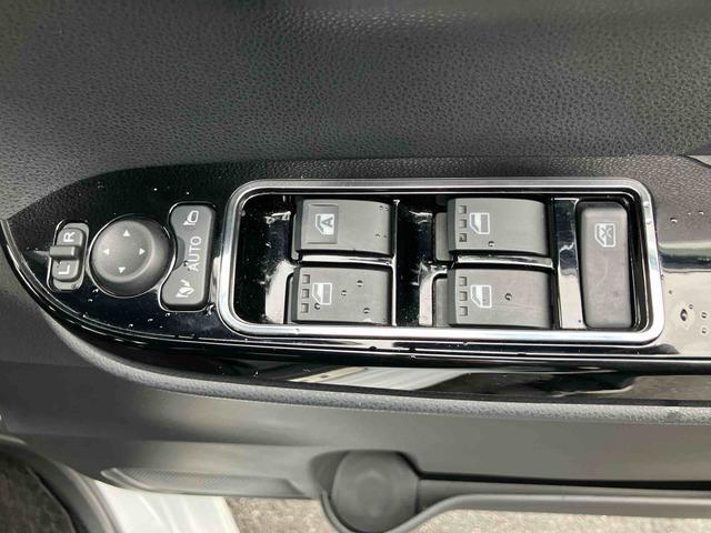 タントカスタムＸスタイルセレクションナビ／ＴＶ／ＤＶＤ／ＢＴ／ＵＳＢ　Ｂカメラ　前後ドラレコ　ＥＴＣ　両側Ｐスライド　ＬＥＤヘッドライト　オートライト　オートハイビーム　スマアシ　前後コ−ナ−センサー　シートヒーター　キーフリー　アルミ（千葉県）の中古車