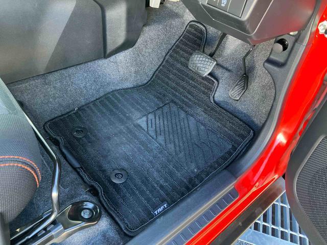 タフトGナビ/地デジ/DVD/BT/USB Bカメラ 前後ドラレコ ガラスルーフ ルーフレール LEDヘッドランプ オートライト ADB スマアシ コーナーセンサー シートヒーター 電動駐車ブレーキ キーレス(千葉県)の中古車