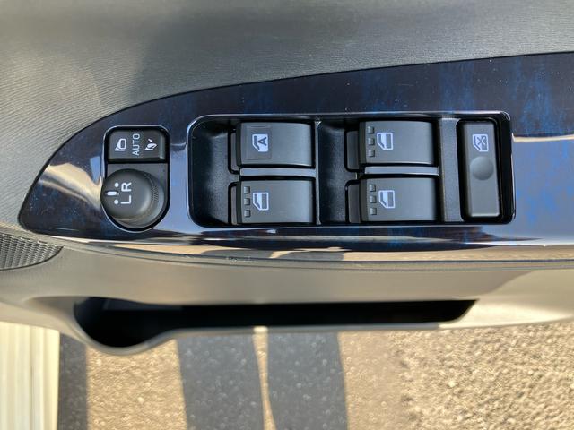 タントカスタムＲＳ　トップエディションＳＡIIIターボ　ＤＶＤ／ＵＳＢチューナー　ＥＴＣ　バックカメラ　運転席シートヒーター　トップシェイドガラス　ＬＥＤヘッドライト　オートライト　オートハイビーム　スマアシ　キーフリー　ステアリモコン　アルミ（千葉県）の中古車