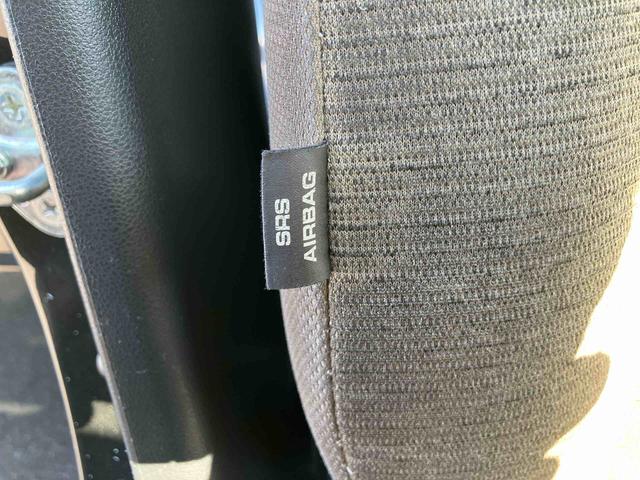 ミラトコットＬ　ＳＡIIIＬＥＤヘッドライト　オートハイビーム　コーナーセンサー　衝突被害軽減ブレーキ　横滑り防止装置　誤発進抑制制御機能　キーレスエントリー　盗難防止アラーム　車速感応式オートパワードアロック　パワーウィンド（千葉県）の中古車