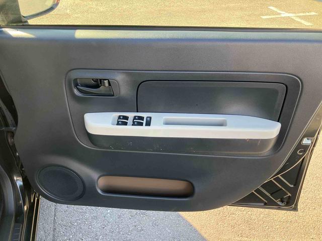 ミラトコットＬ　ＳＡIIIＬＥＤヘッドライト　オートハイビーム　コーナーセンサー　衝突被害軽減ブレーキ　横滑り防止装置　誤発進抑制制御機能　キーレスエントリー　盗難防止アラーム　車速感応式オートパワードアロック　パワーウィンド（千葉県）の中古車