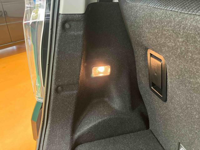 ムーヴカスタム XリミテッドII SAIIIパノラマカメラ連動8インチフルセグナビ USB接続 HDMI接続 ブルートゥース対応 TVナビキット 前後コーナーセンサー 運転席シートヒーター LEDルームランプ 助手席シートアンダートレイ(千葉県)の中古車