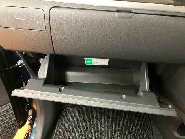 ムーヴカスタム XリミテッドII SAIIIパノラマカメラ連動8インチフルセグナビ USB接続 HDMI接続 ブルートゥース対応 TVナビキット 前後コーナーセンサー 運転席シートヒーター LEDルームランプ 助手席シートアンダートレイ(千葉県)の中古車