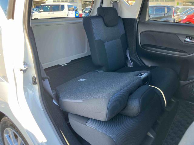 ムーヴカスタム XCDチューナー 横滑り防止装置 アイドリングストップ プッシュエンジンスタート キーフリーシステム セキュリティアラーム チルトステアリング 運転席シートリフター 助手席シートアンダートレイ(千葉県)の中古車