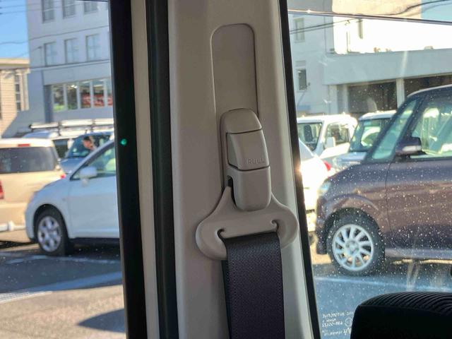 ムーヴカスタム XCDチューナー 横滑り防止装置 アイドリングストップ プッシュエンジンスタート キーフリーシステム セキュリティアラーム チルトステアリング 運転席シートリフター 助手席シートアンダートレイ(千葉県)の中古車