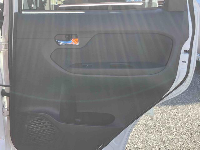 ムーヴカスタム XCDチューナー 横滑り防止装置 アイドリングストップ プッシュエンジンスタート キーフリーシステム セキュリティアラーム チルトステアリング 運転席シートリフター 助手席シートアンダートレイ(千葉県)の中古車