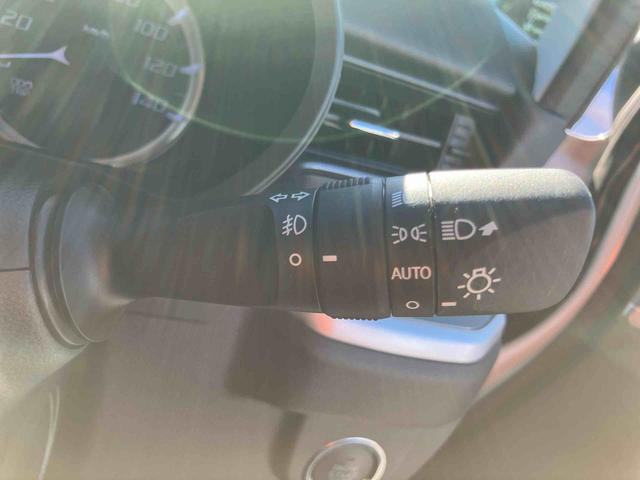 ムーヴカスタム XCDチューナー 横滑り防止装置 アイドリングストップ プッシュエンジンスタート キーフリーシステム セキュリティアラーム チルトステアリング 運転席シートリフター 助手席シートアンダートレイ(千葉県)の中古車