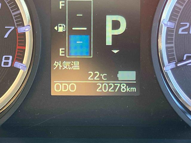 ムーヴカスタム XCDチューナー 横滑り防止装置 アイドリングストップ プッシュエンジンスタート キーフリーシステム セキュリティアラーム チルトステアリング 運転席シートリフター 助手席シートアンダートレイ(千葉県)の中古車