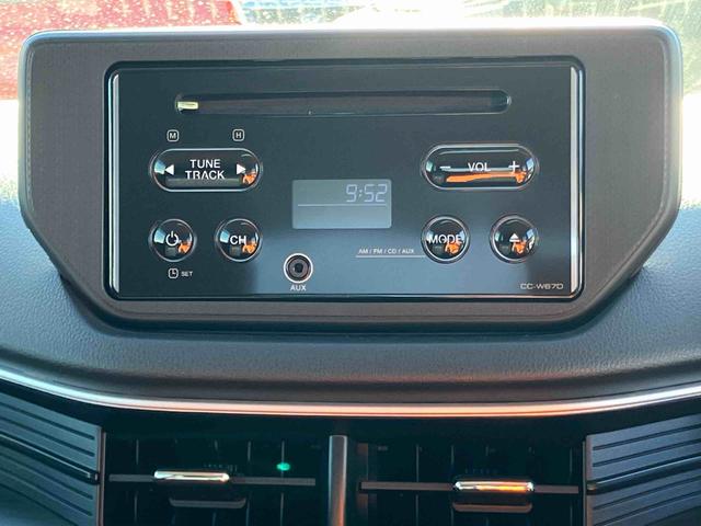 ムーヴカスタム XCDチューナー 横滑り防止装置 アイドリングストップ プッシュエンジンスタート キーフリーシステム セキュリティアラーム チルトステアリング 運転席シートリフター 助手席シートアンダートレイ(千葉県)の中古車