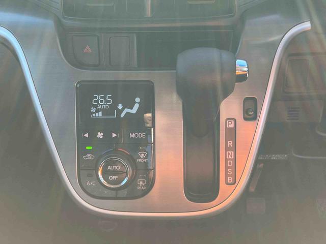 ムーヴカスタム XCDチューナー 横滑り防止装置 アイドリングストップ プッシュエンジンスタート キーフリーシステム セキュリティアラーム チルトステアリング 運転席シートリフター 助手席シートアンダートレイ(千葉県)の中古車