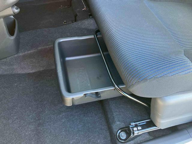 ムーヴカスタム XCDチューナー 横滑り防止装置 アイドリングストップ プッシュエンジンスタート キーフリーシステム セキュリティアラーム チルトステアリング 運転席シートリフター 助手席シートアンダートレイ(千葉県)の中古車